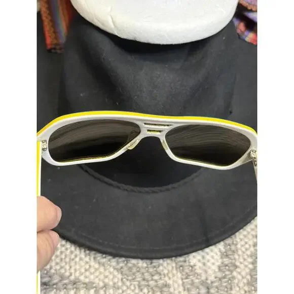 Vintage Foster Grant USA Blue Yellow White Mirrored Ski Sunglasses - Picture 5 of 6